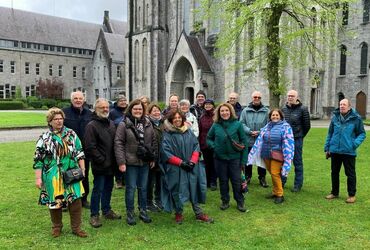 L'ABBAYE DE MAREDSOUS PAR LES DRAISINES